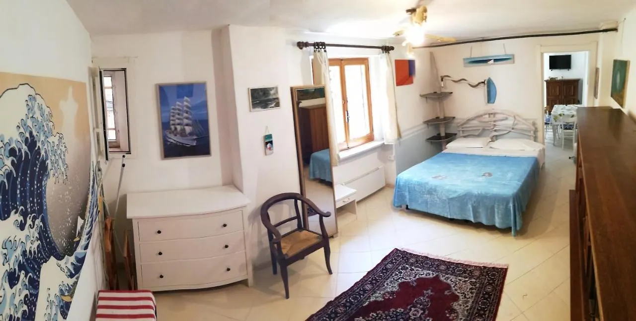 Appartamento Con Giardino, Terrazzo E Garage A Due Passi Dal Mare E Dalle Cinqueterre 레반토 0*,  이탈리아