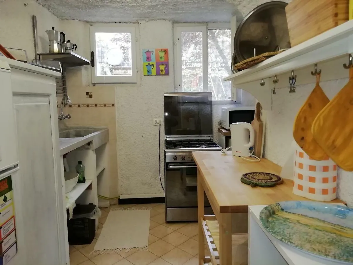 Appartamento Con Giardino, Terrazzo E Garage A Due Passi Dal Mare E Dalle Cinqueterre 레반토 이탈리아